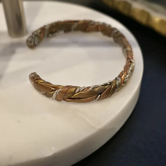 Sergio Lub Mixed Metal Cuff - Picture 2 of 3